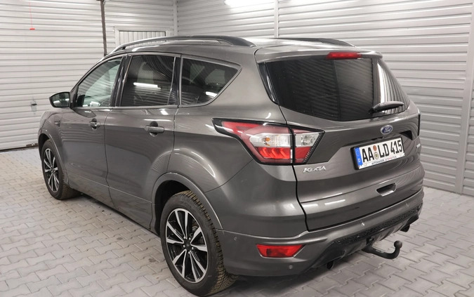 Ford Kuga cena 74400 przebieg: 155000, rok produkcji 2018 z Wielichowo małe 154